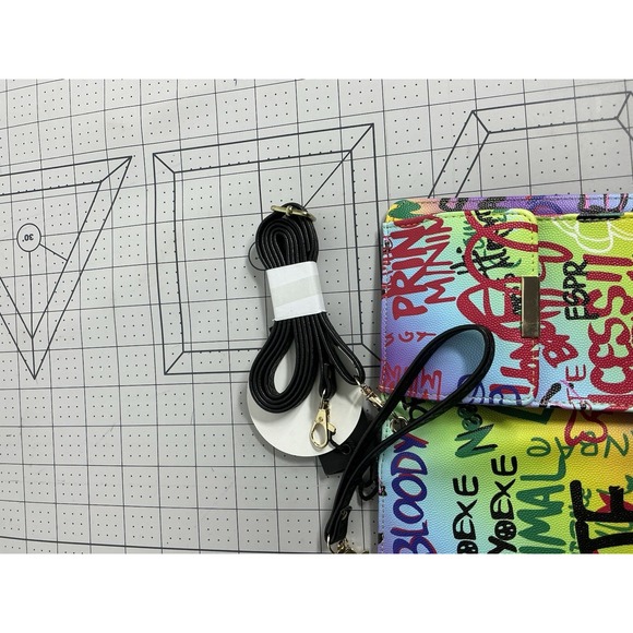 Alba Crossbody Purse- Vinyl with Good 19 Inch Strap- Pre-owned - Picture 6 of 7